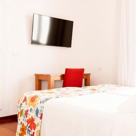 Apartamentos Sabinas El Pilar Saragosse Extérieur photo