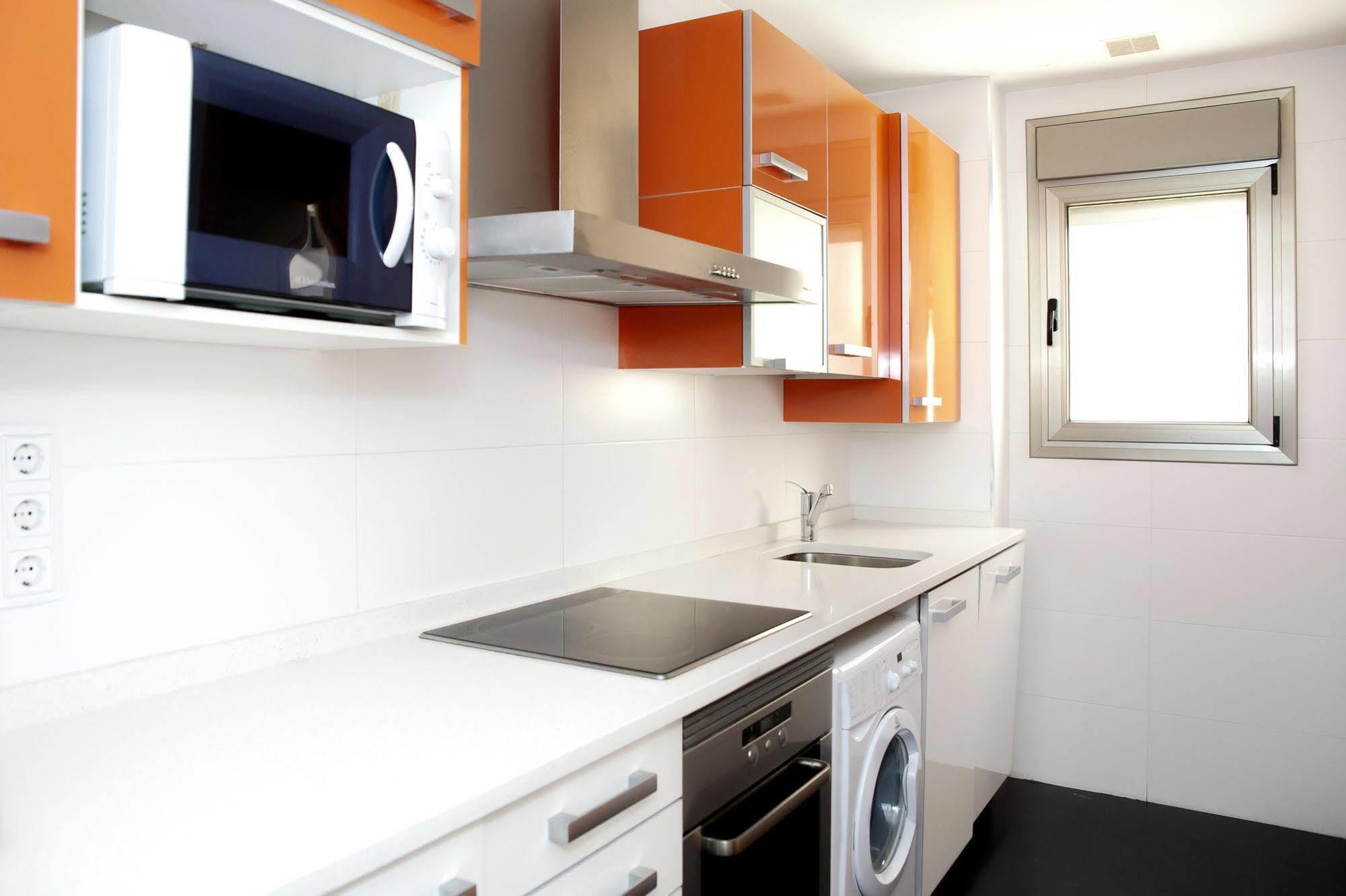 Apartamentos Sabinas El Pilar Saragosse Extérieur photo