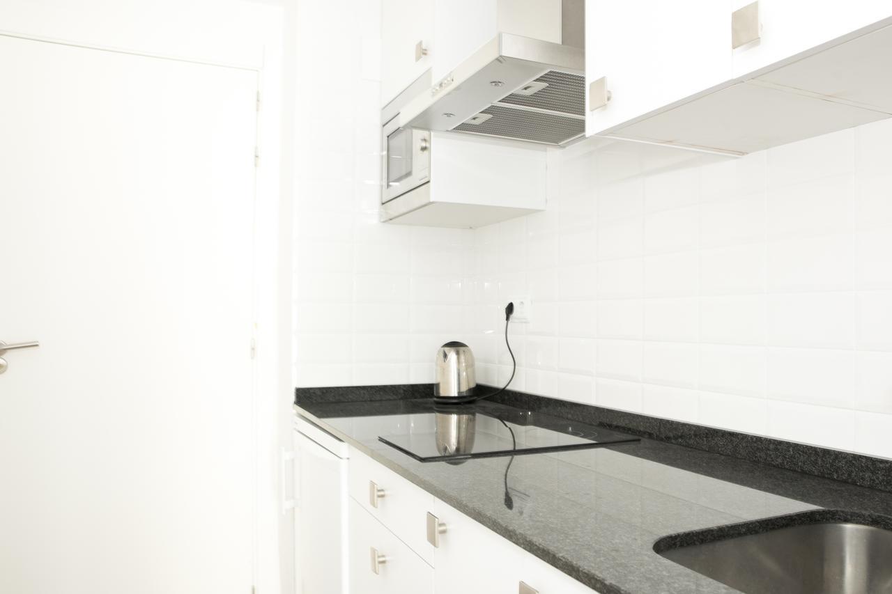 Apartamentos Sabinas El Pilar Saragosse Extérieur photo