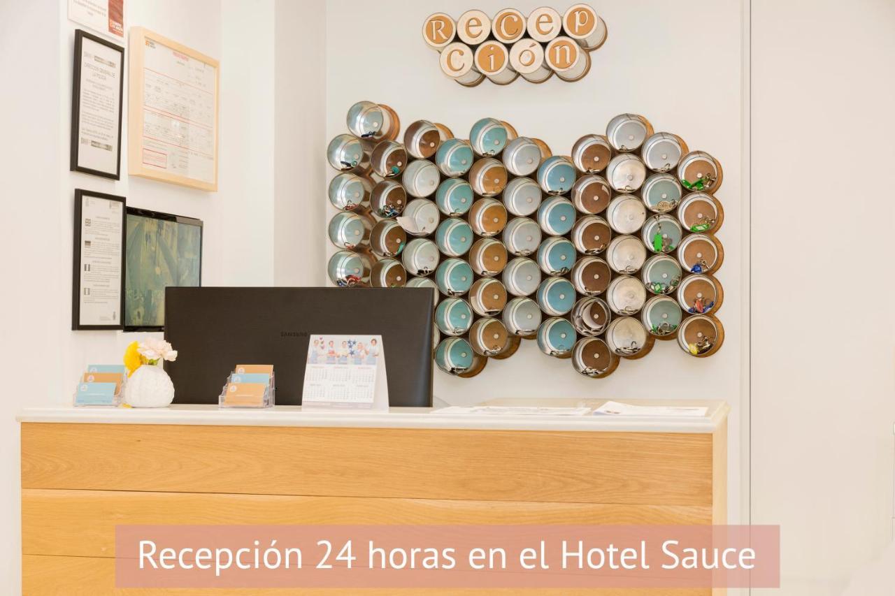 Apartamentos Sabinas El Pilar Saragosse Extérieur photo